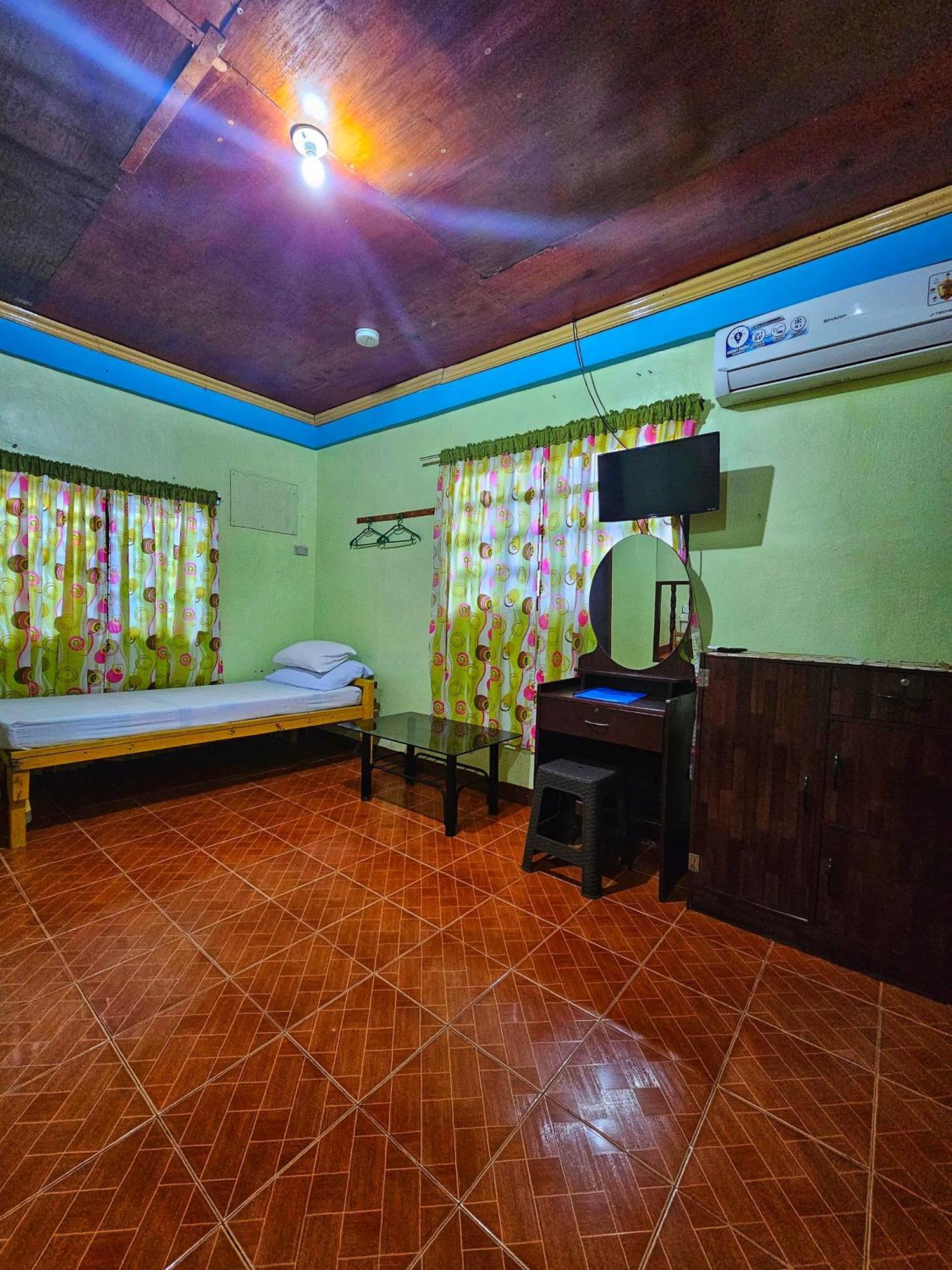 Bohol Sea Breeze Cottages And Resort Tawala  Екстериор снимка